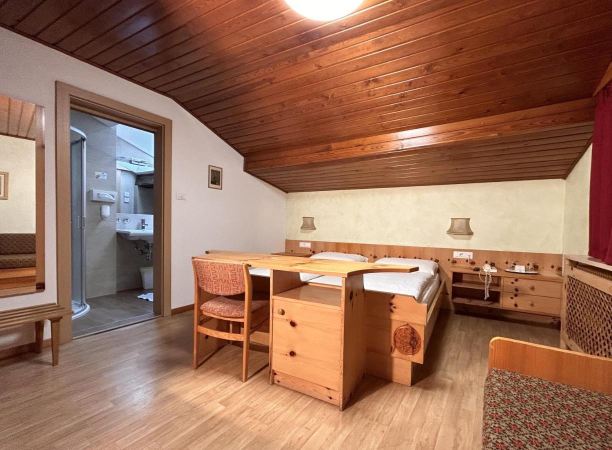 Roter Adler Hotel Caldaro Eksteriør billede